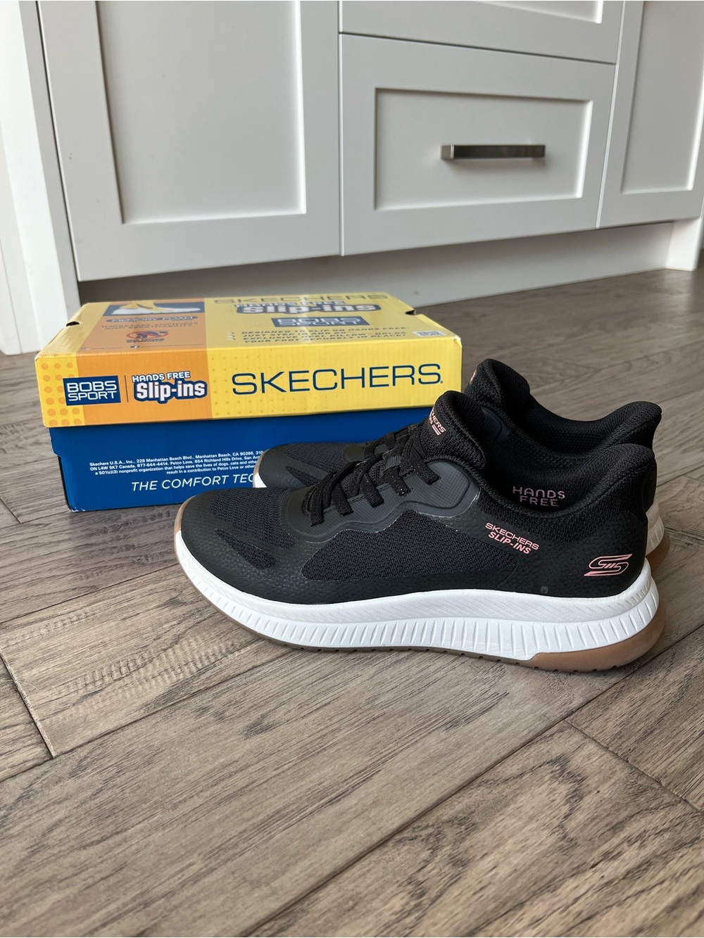 Skechers Women’s Black Sneakers with White Midsole and Pink Accents 8.5